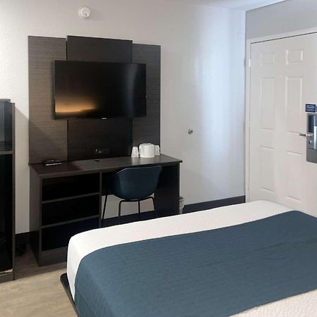 Motel 6-Tulare, Ca Экстерьер фото