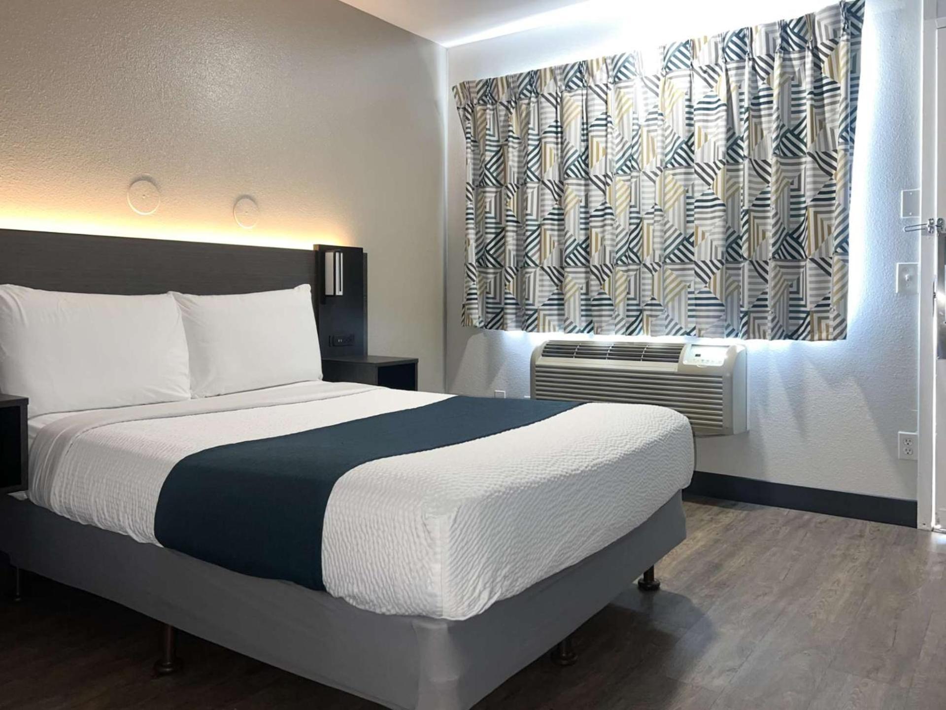Motel 6-Tulare, Ca Экстерьер фото