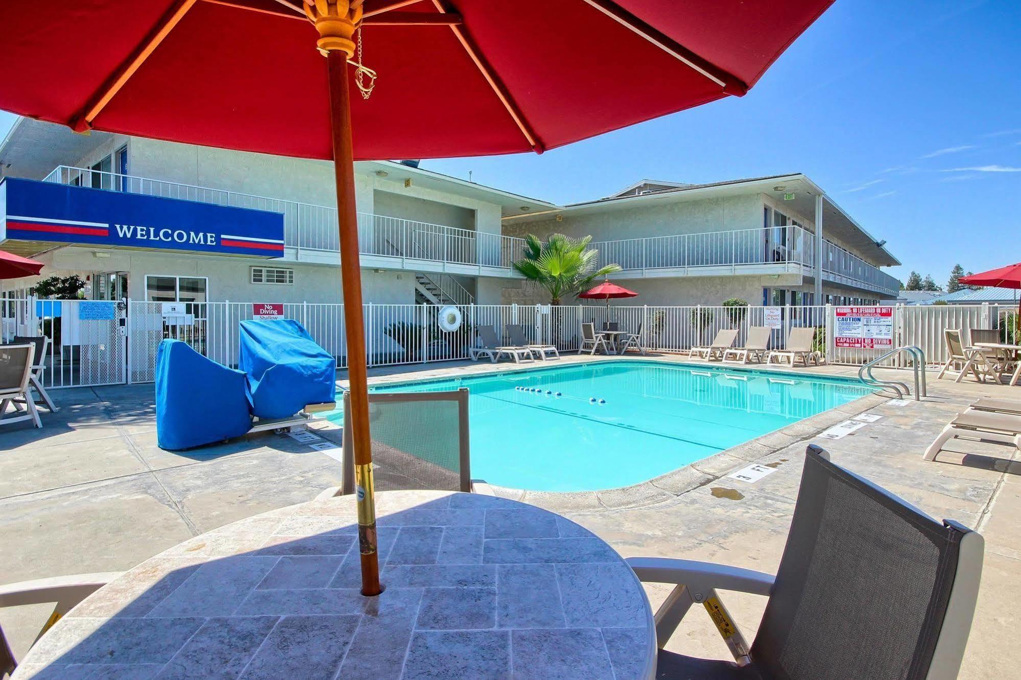 Motel 6-Tulare, Ca Экстерьер фото